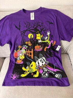 Disney 2025 MNSSHP exclusive t-shirt